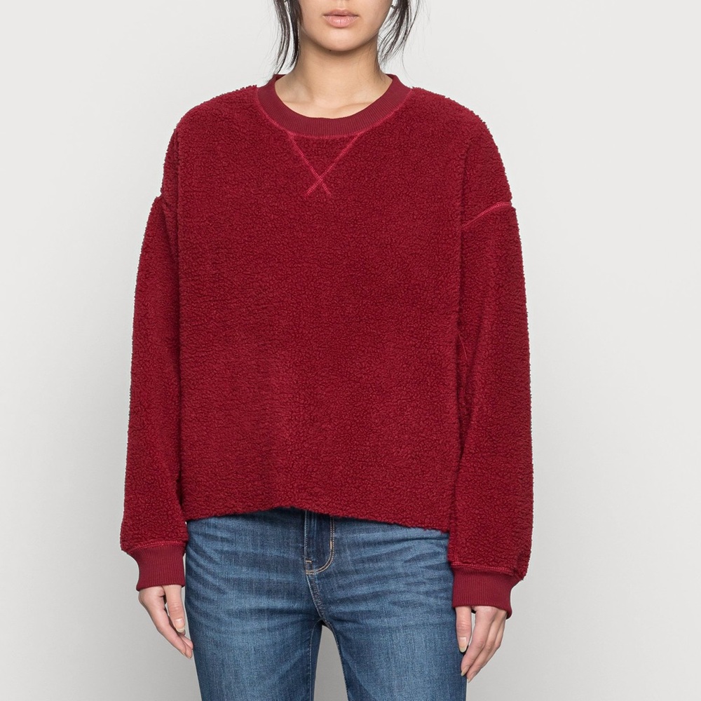 🧣♥️American Eagle Sherpa crewneck♥️🧣